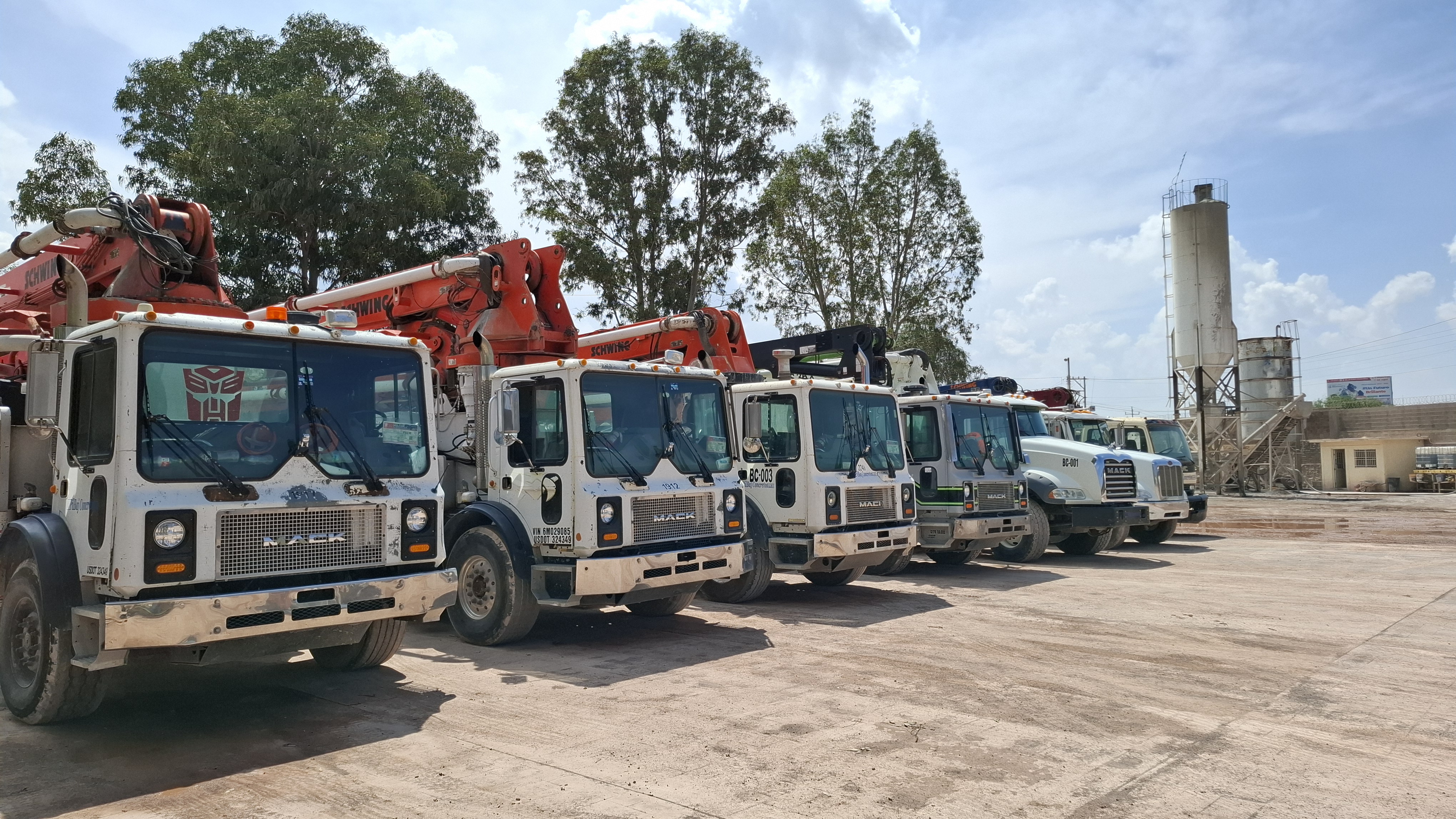 Flota de bomba pluma de gran alcance